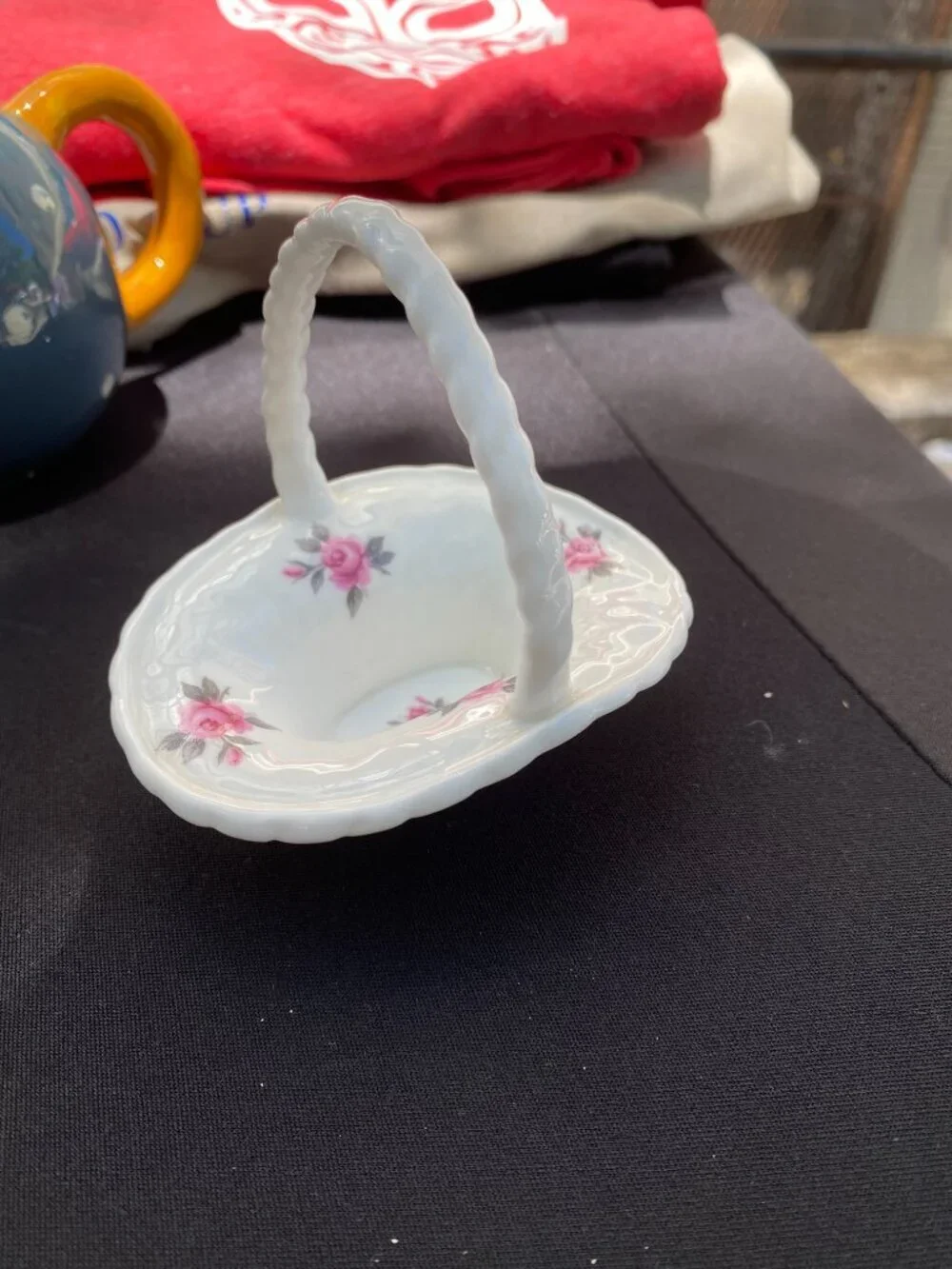 Vintage Gainsborough Bone China Basket Dish Pink Roses Twisted Handle H976 Made